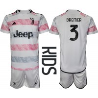 Dres Juventus Gleison Bremer #3 Gostujuci za djecu 2023-24 Kratak Rukav (+ kratke hlače)